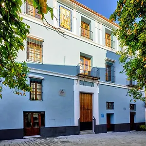 Palacio Del Siglo Xvii Frente A Jardines De Murillo , Sevilla Spanje